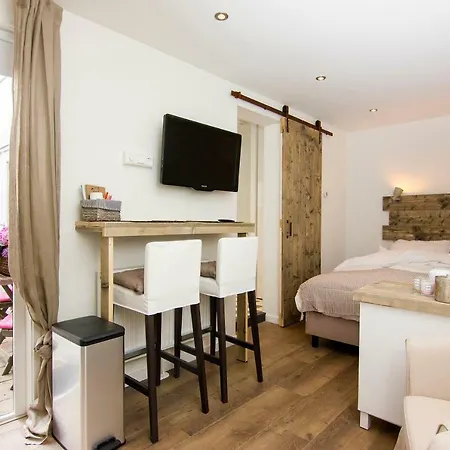 Romana Apartamento Zandvoort